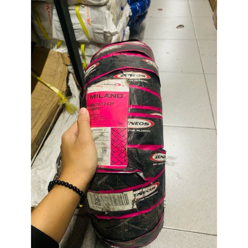 Ban Zeneos 130 / 70 - 12 Milano ZN87 Vespa piagio zip kymco minimoto TUBLESS TL