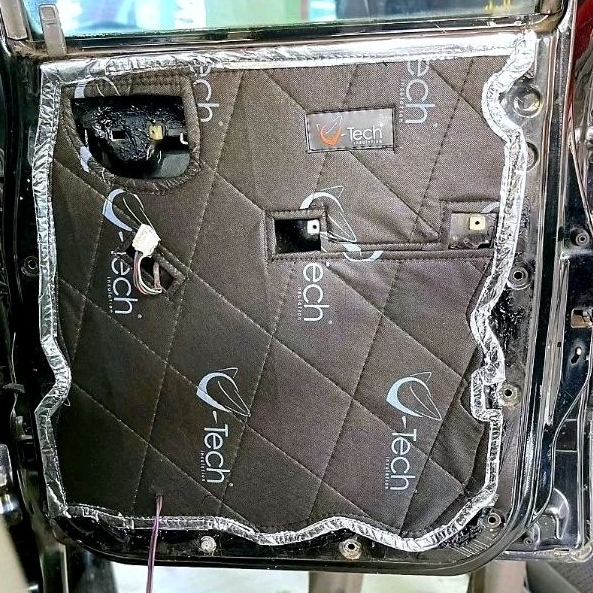 Ford Ranger 2002-2006 Peredam Suara dan Getaran Pintu Mobil