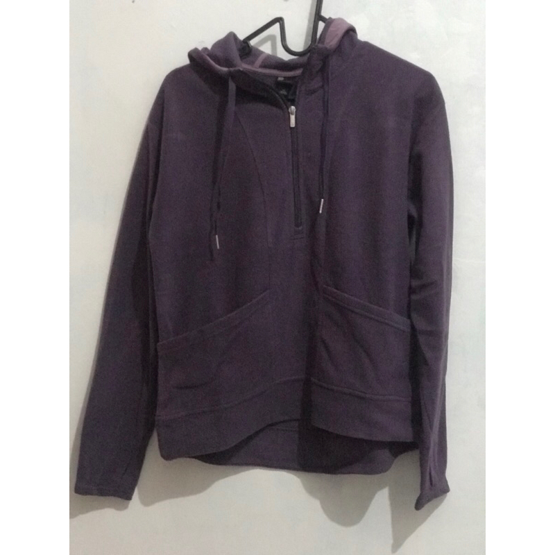 [PRELOVED] Sweater Hoodie All in Motion