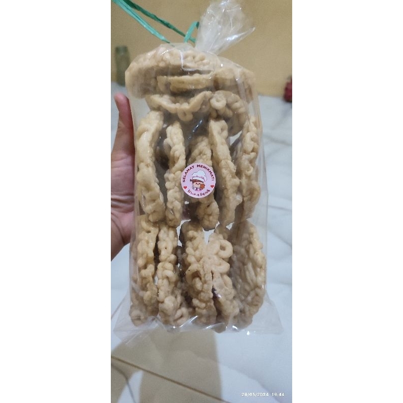 

kerupuk kulit ikan tenggiri segar