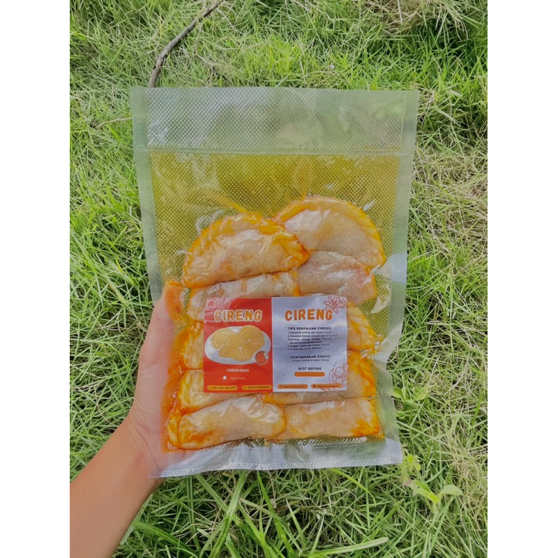 CIRENG ISI AYAM SUWIR PEDAS VAKUM FROZEN ISI 10 PCS