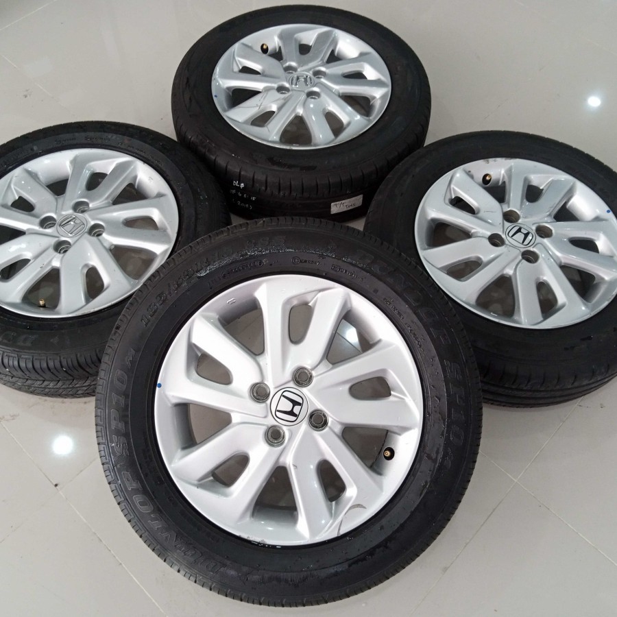 velg mobil bekas ori mobilio ring 15 lebar 5,5 pcd 4x100 + ban 185/65 r15