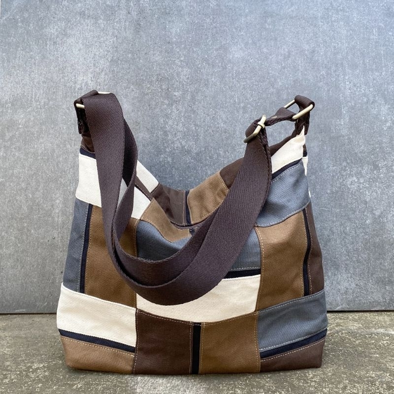 KAINA Denim Canvas Patchwork Ligar Hobo Bag [Free Pouch] PO 5 Hari