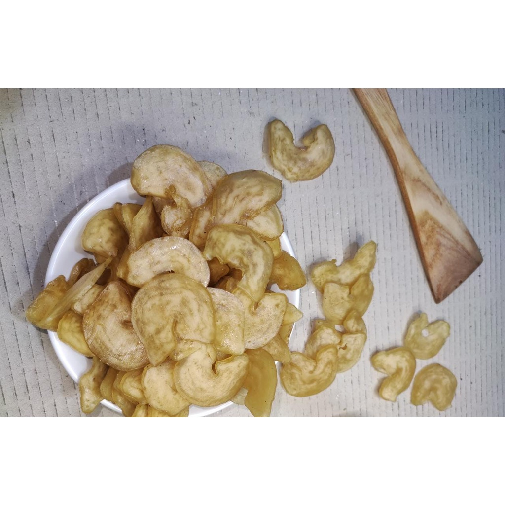 

KERUPUK UDANG BENTUK SABIT GURIH 250 GRAM