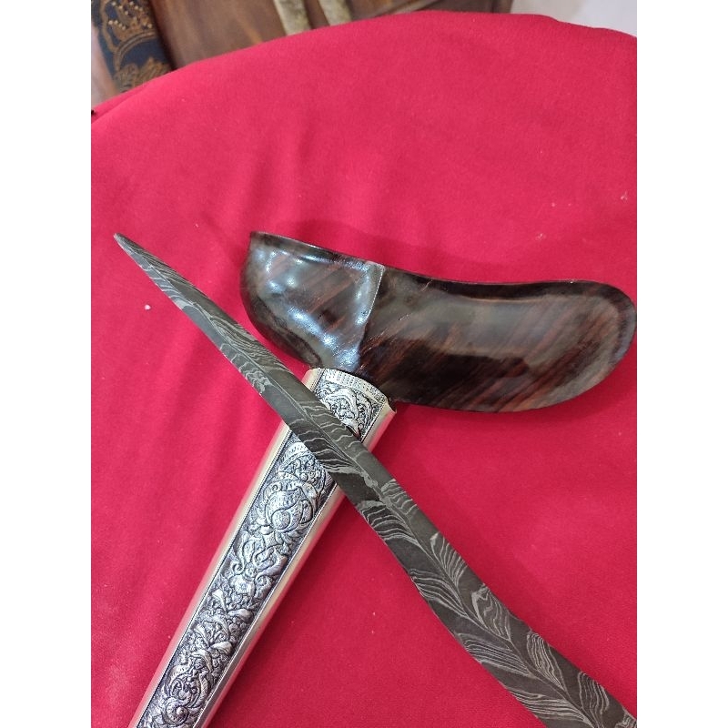 Keris Jangkung Luk 3 Warangka Jogja