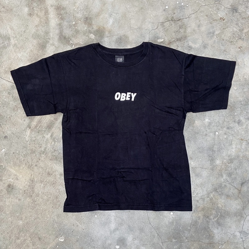 Preloved By Me - Obey Basic Black Tees Kaos Hitam Tulisan Original Branded