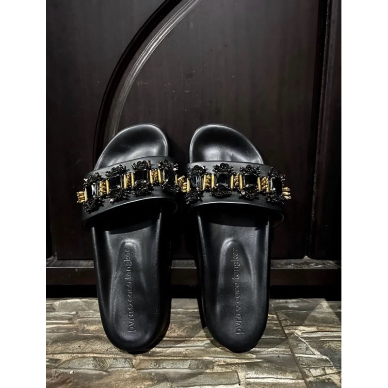 PVRA X Caca Tengker Size 37