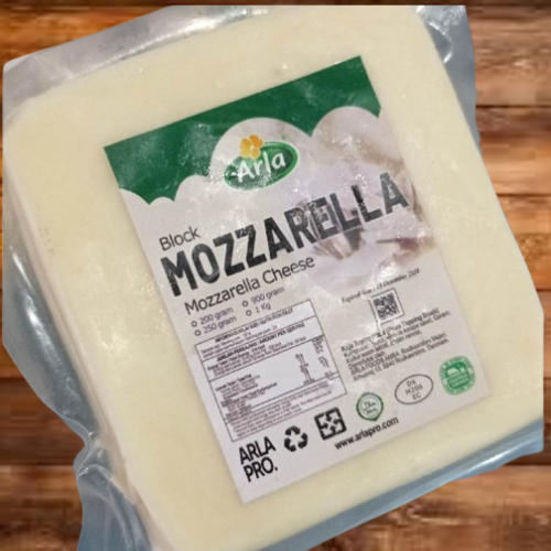 

Keju Mozarella Arla 250 Gram Enak Lumer Halal Keju Mozarela Arla 250 Gr / Mozzarella Cheese