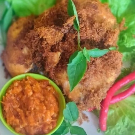

AYAM REMPAH 570 gr, isi 6 pcs, FROZEN SLEMAN DIY OMAH ABAH