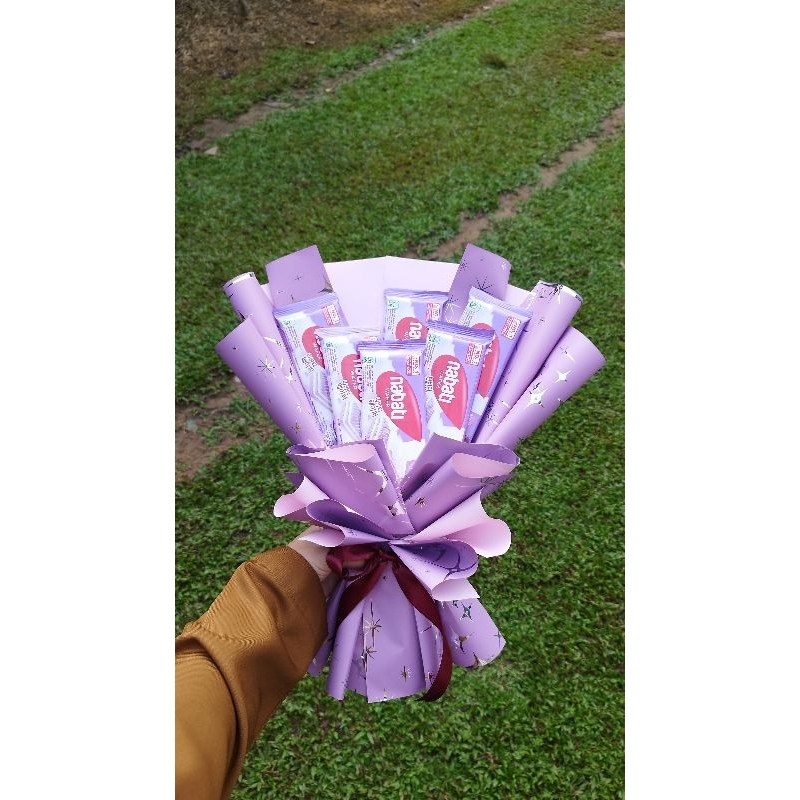 

BUKET SNACK TEMA UNGU