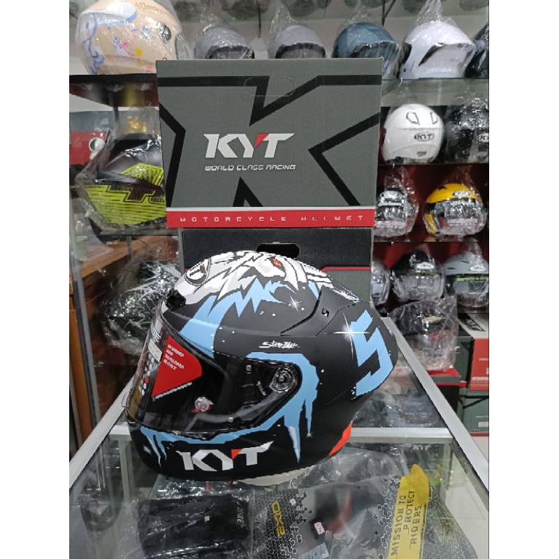 HELM KYT TT COURSE JAUME MASIA WINTER TEST