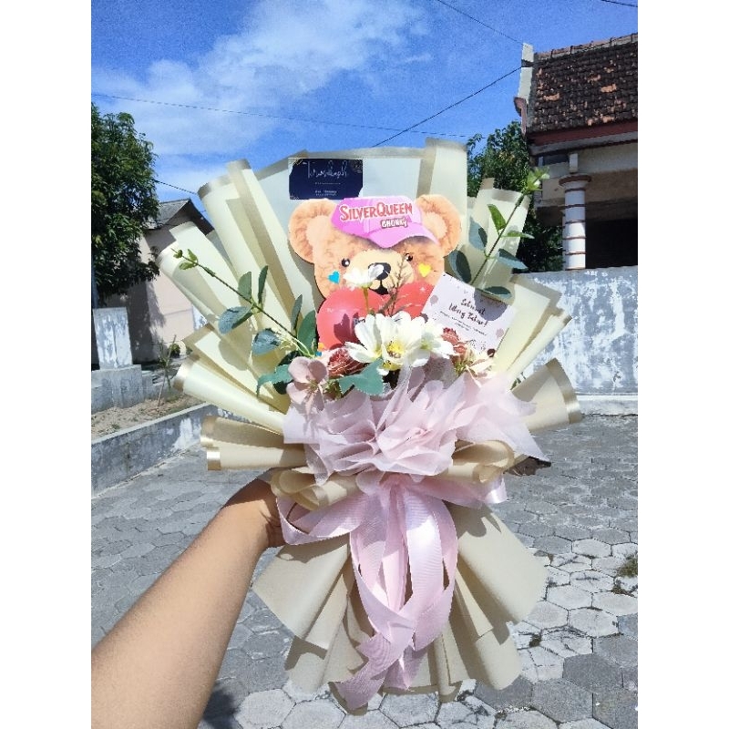

Buket Silverqueen Dan Bunga
