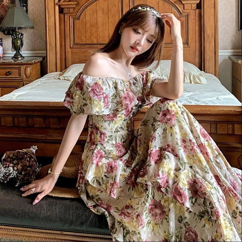 Floral Dress Vintage bunga bunga untuk ke pantai ghibli vibes outfit dress cantik gaya korea