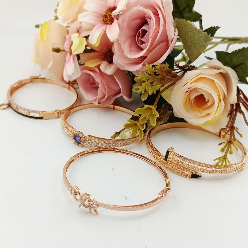 Gelang kolongan emas kadar 17K