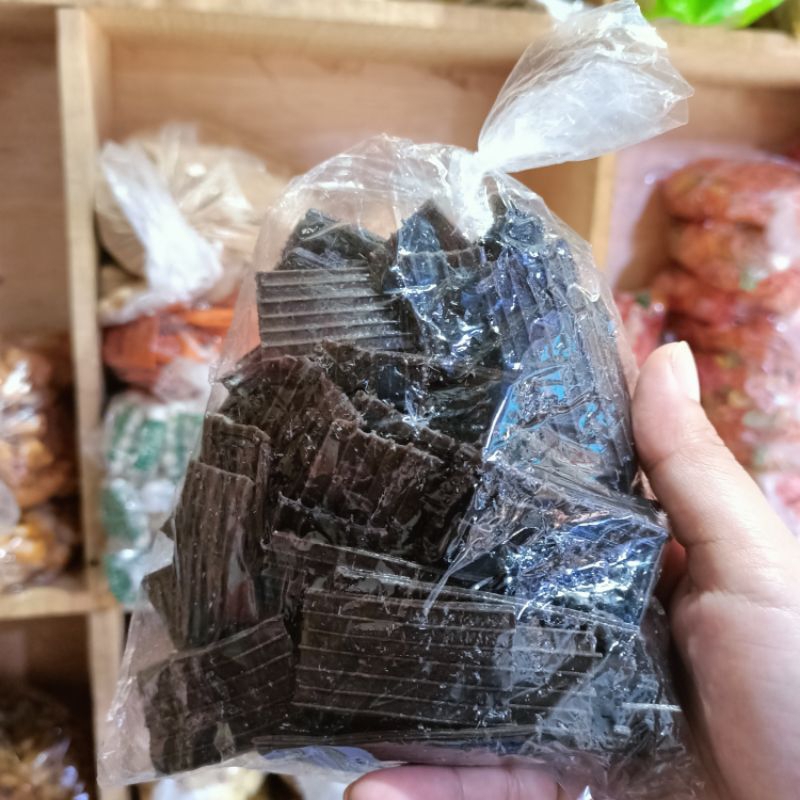 

kerupuk jengkol hitam Mentah 200 gram