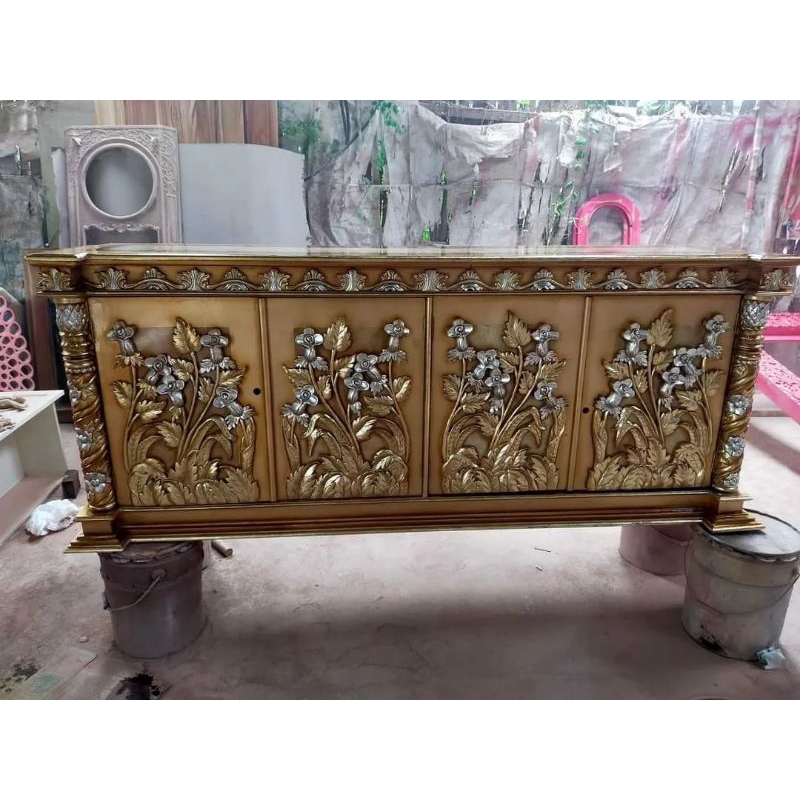 bufet motif bunga/bufet ukir jati/bufet warna emas