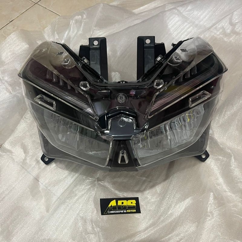 REFLEKTOR LAMPU DEPAN VARIO 125/150 LED NEW 2018-2019