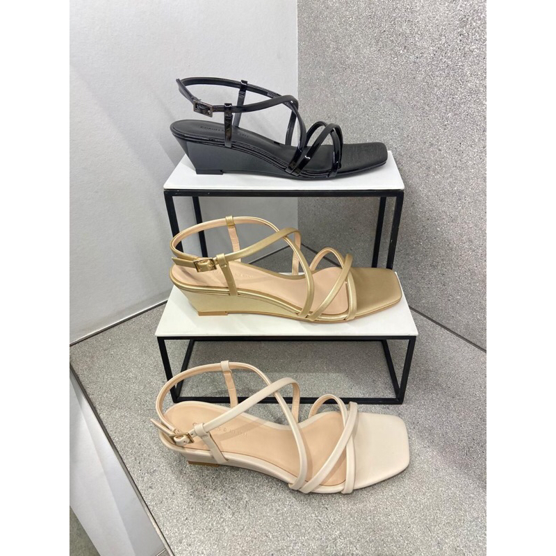 Sepatu wanita wedges Charles&Keith original
