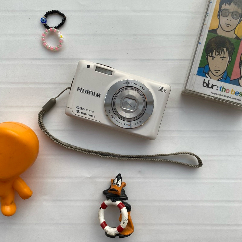 FUJIFILM FINEPIX JX650