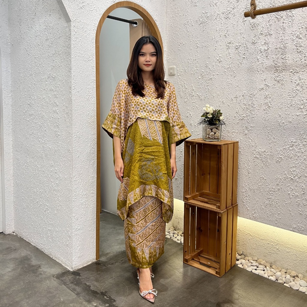 Lausboutique-Dania Set-Seri Lilit-Setelan Batik Wanita