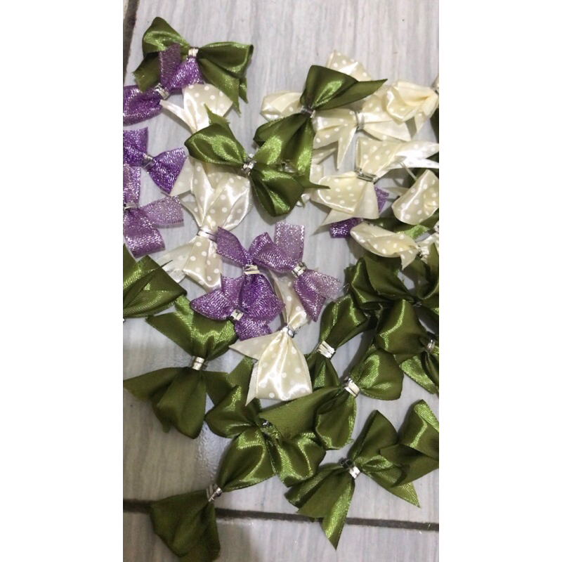 

PITA SOUVENIR HAMPERS