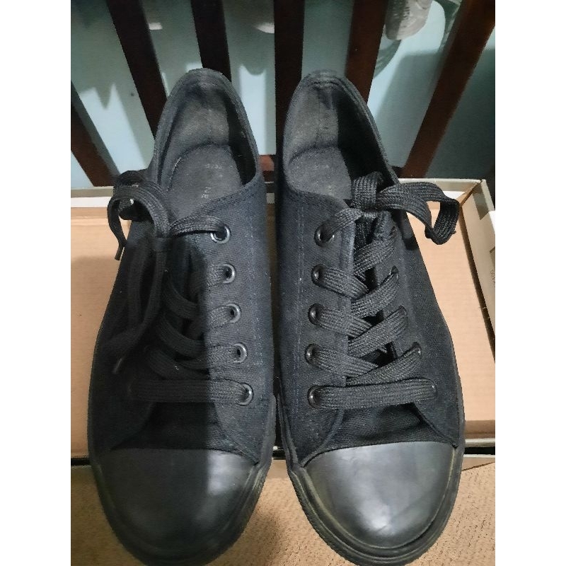 Sepatu wanita New Look