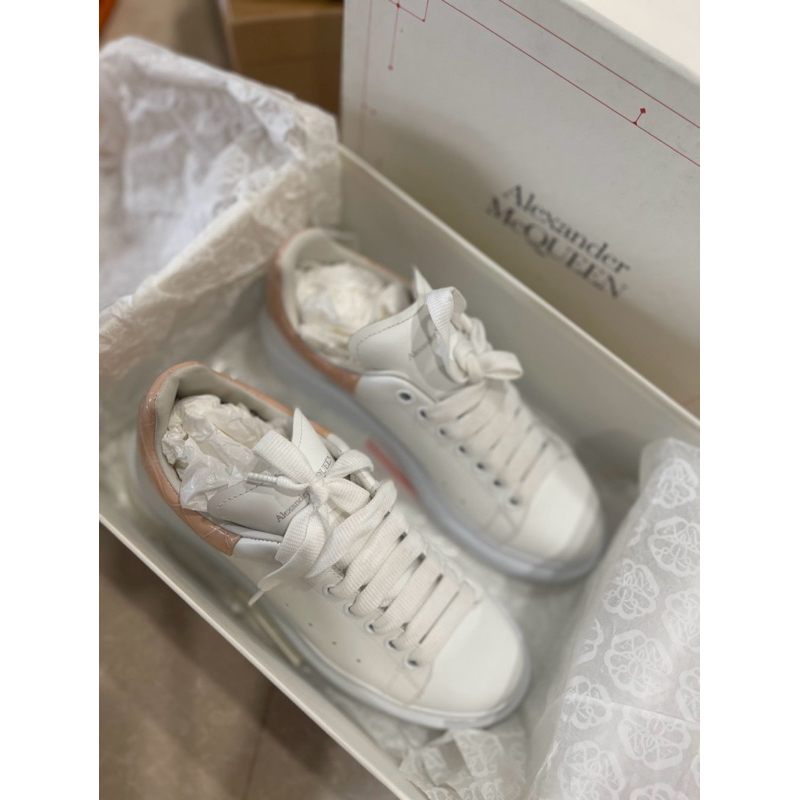 sepatu alexander mcqueen sneakers