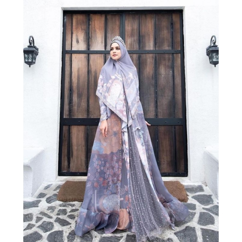 PRELOVED GAMIS SEINAA HIJAB CASTLE