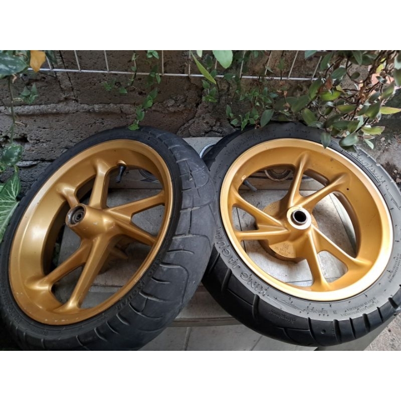Velg nmax yamaha n Max pelek racing palang original ori copotan standar kelengkapan seperti difoto l
