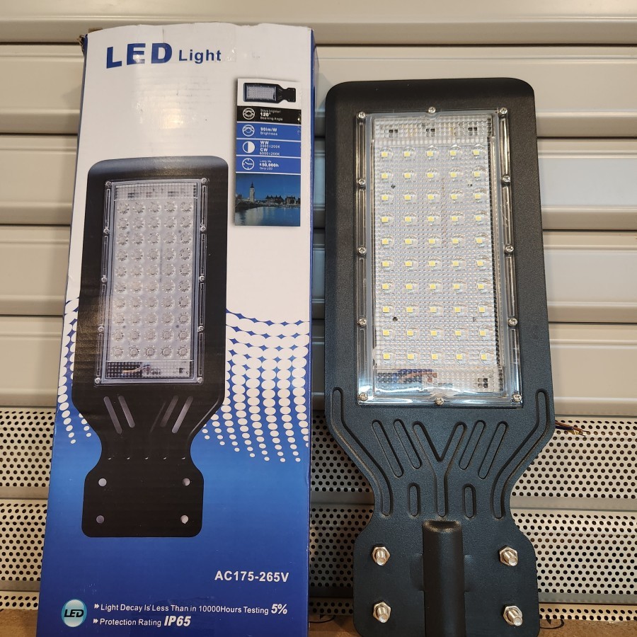 Lampu Jalan LED 50 Watt Slim / Lampu PJU LED 50 Watt