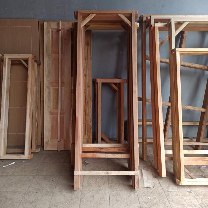 Kusen Pintu dan Jendela Kamar Kayu Minimalis Meranti OvenTermurah dan Berkualitas