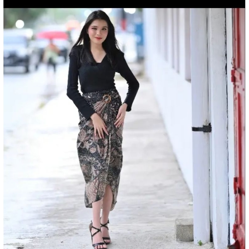 rok lilit dewasa rok lilit kondangan, wisuda