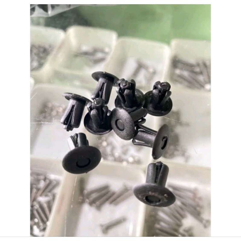 Baut Klip Plastik Yamaha Nmax