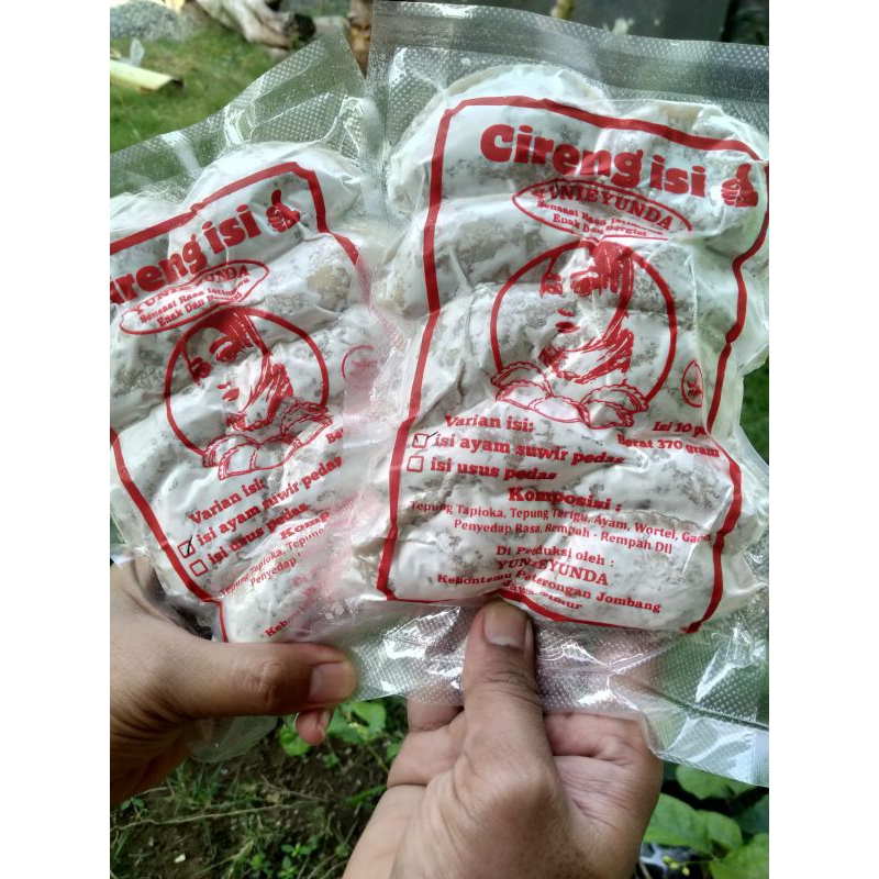 

CIRENG ISI AYAM SUWIR PEDAS DAN USUS PEDAS 1 pak isi 10 pcs