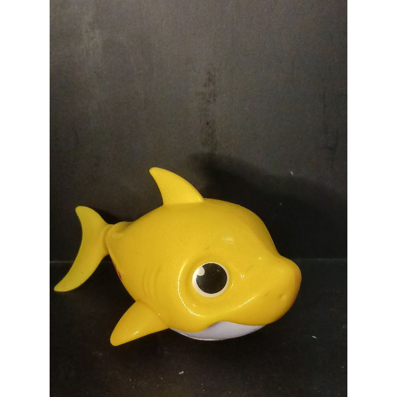 BABY SHARK Zuru Robo Alive Junior Music