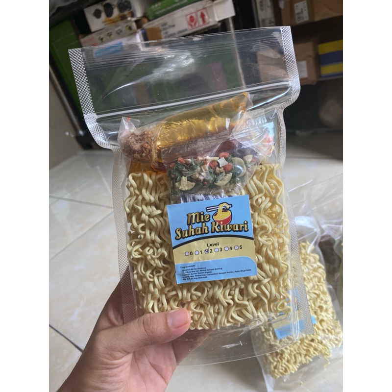 

mie suhah kemasan siap saji mie goreng