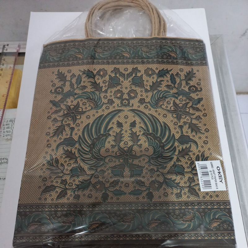 

Paper Bag isi 10pcs