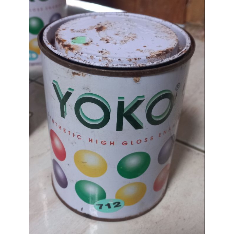 cat kayu besi yoko