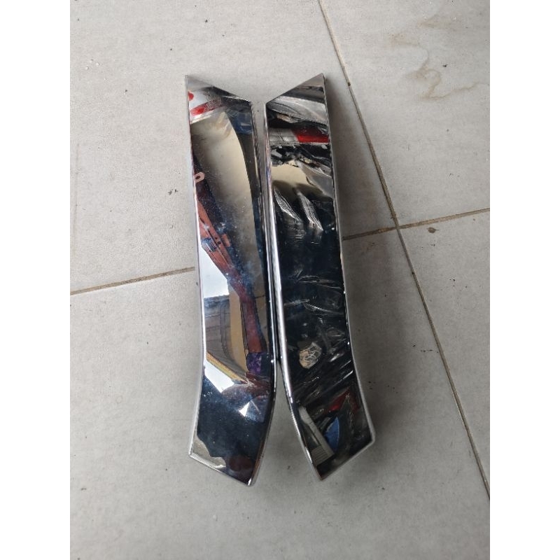 garnis gril toyota fortuner vrz 2016-2020