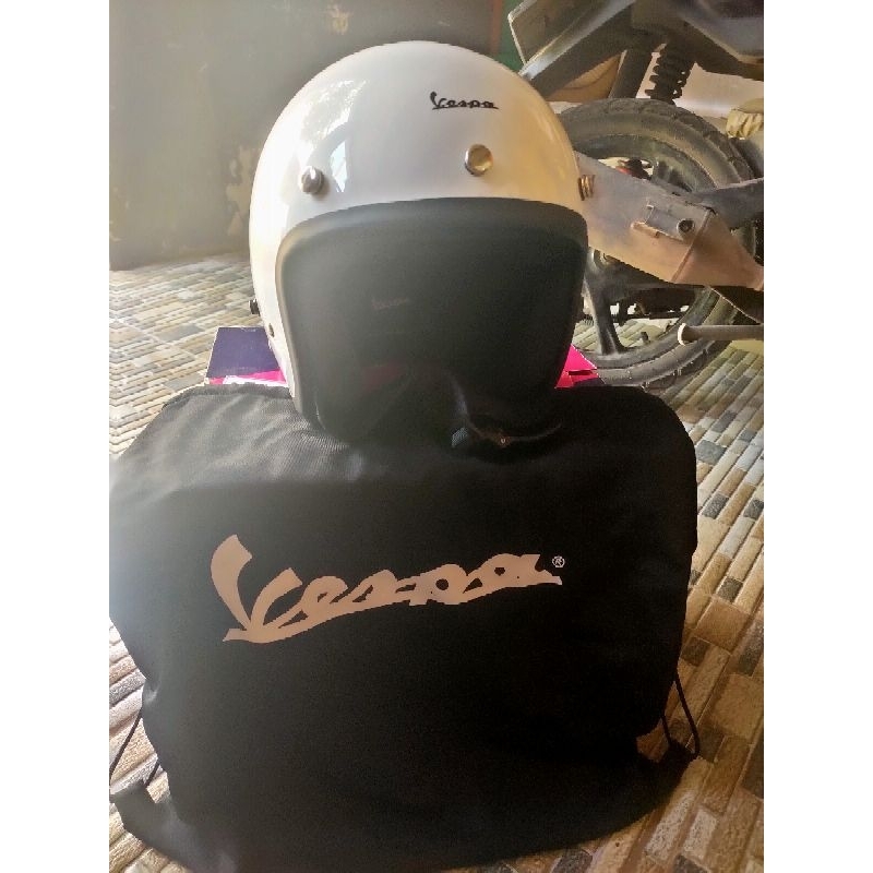 helm Vespa original (second)