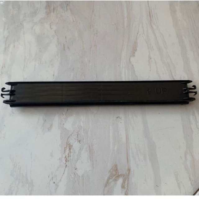 tutup filter ac yaris / vios