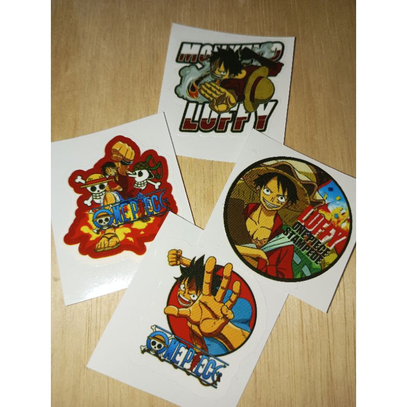 

STIKER ONE PIECE CUTTING 4 PCS ANTI AIR