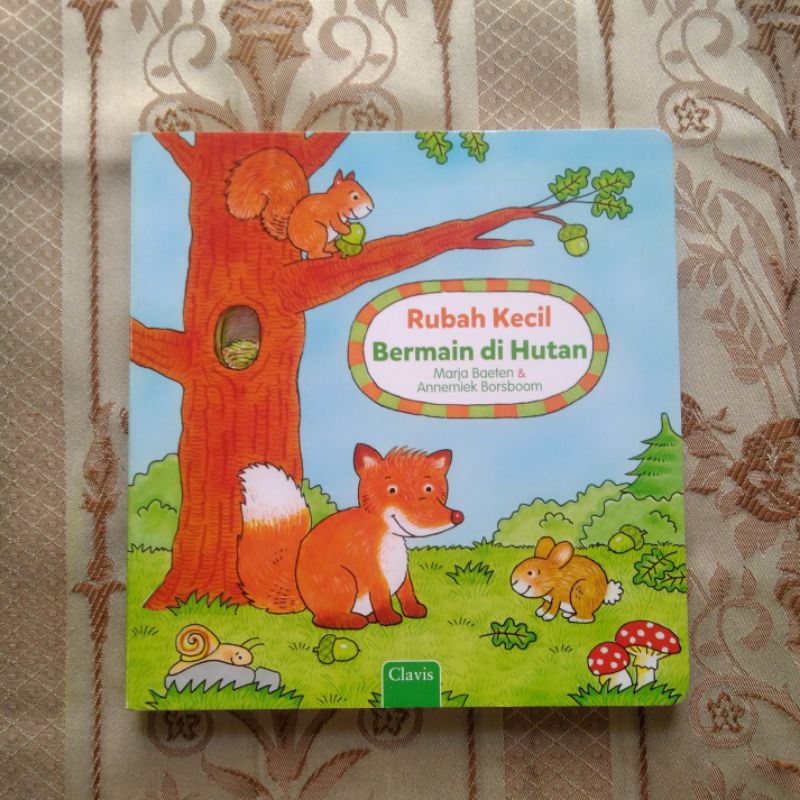 Preloved Buku Clavis - Rubah Kecil Bermain di Hutan