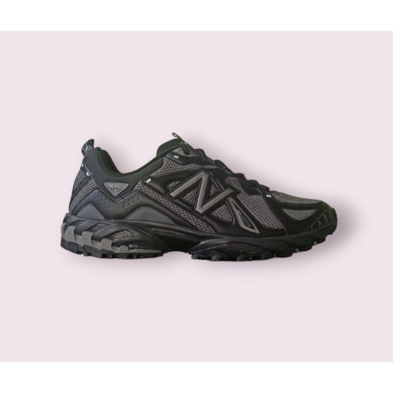 NB610 trail original bnwb