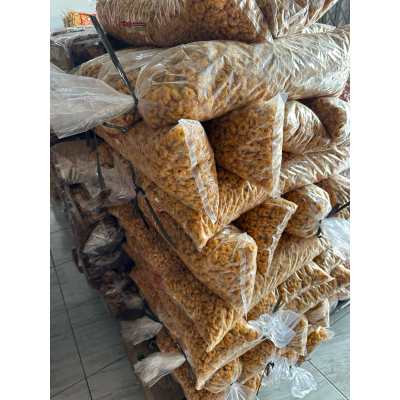 

Pilus sakura ribut PEDAS/ snack ribut jajan jadul 1 Kilogram