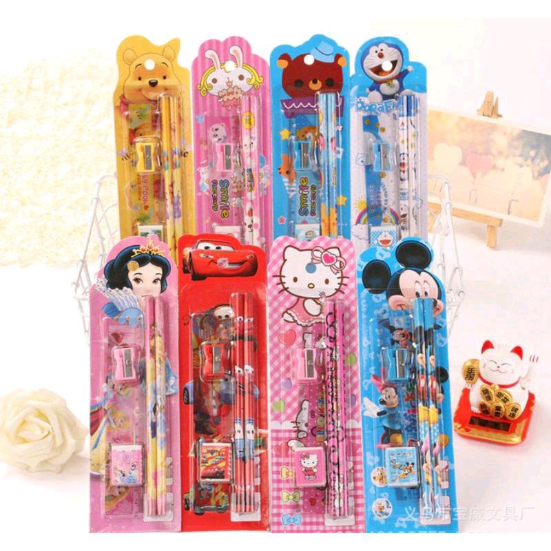 

MINI STATIONERY SET ALAT TULIS SEKOLAH 5 IN 1 KARAKTER LUCU