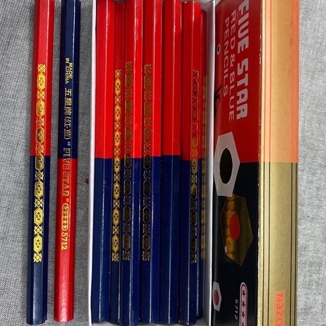 

KP8 1 box isi 12 pensil pola kain Five Star Red and Blue Pencil Pensil Merah Biru Besar Pensil Pola Merah Biru