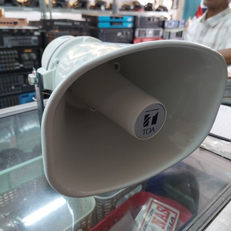 paging horn speaker 15 watt TOA ZH 615s original