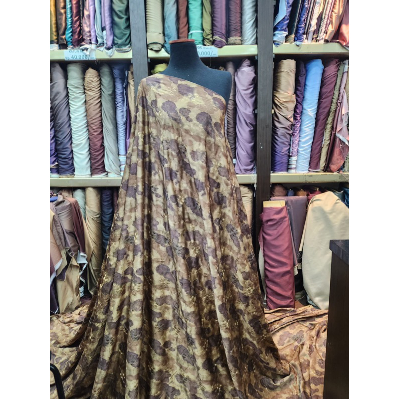 DIOR CHAIN EMBRO/BAHAN KAIN SATIN MOTIF/KAIN DIOR MOTIF BORDIR