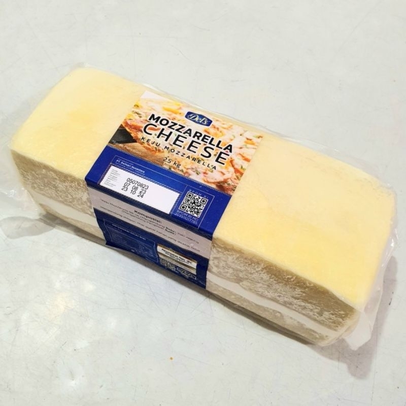 

Dels Mozzarella Cheese Keju Mozarella Keju Molor - 2,5kg